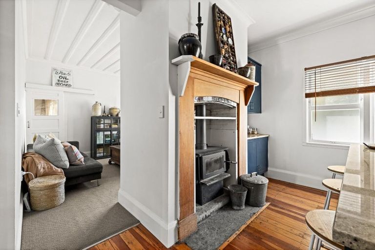 Photo of property in 2 Ashridge Road, Napier South, Napier, 4110