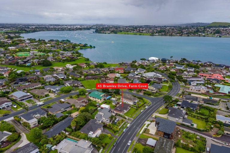 Photo of property in 41 Bramley Drive, Farm Cove, Auckland, 2012