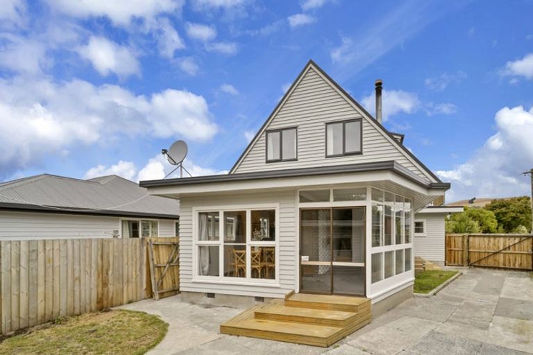 Photo of property in 27 Tavender Street, Woolston, Christchurch, 8023