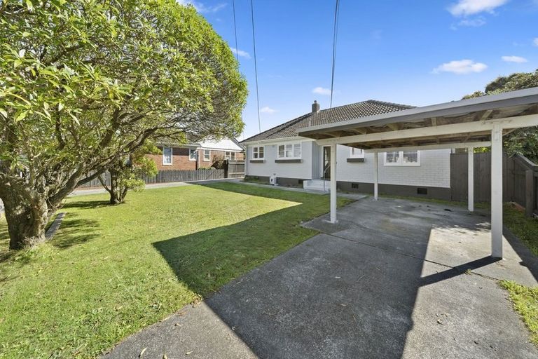 Photo of property in 14 Tirangi Road, Moera, Lower Hutt, 5010