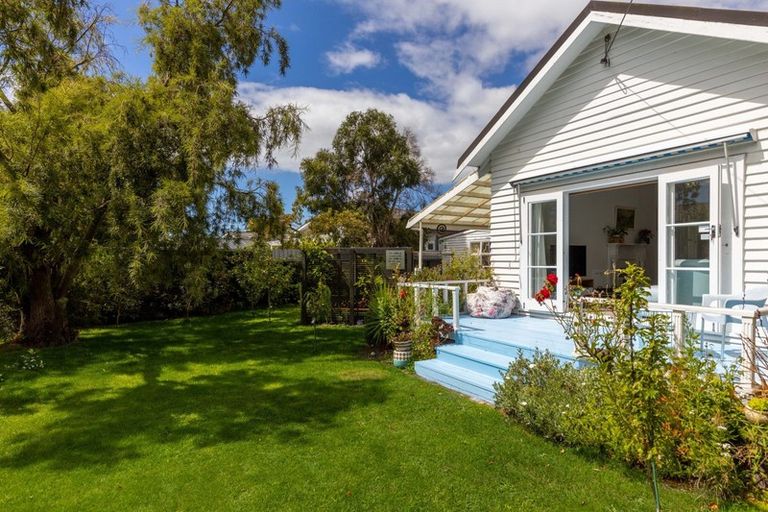 Photo of property in 37 Eltham Road, Blenheim, 7201
