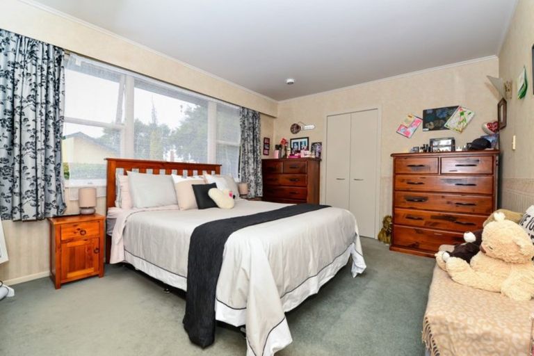 Photo of property in 121 Bryant Road, St Andrews, Hamilton, 3200