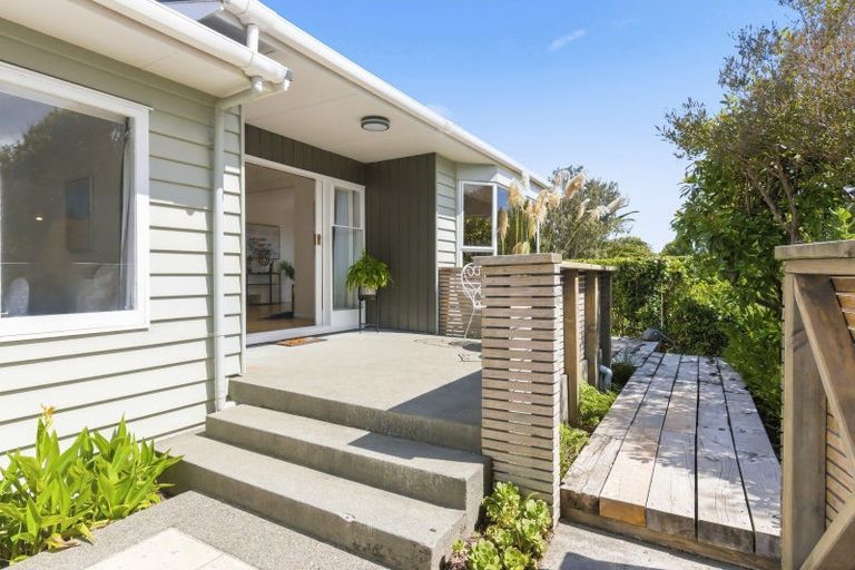 Photo of property in 7 Whyte Street, Paraparaumu Beach, Paraparaumu, 5032
