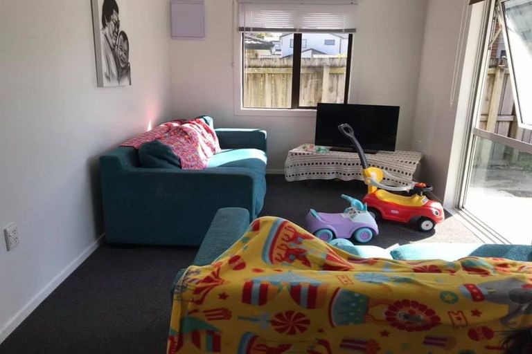 Photo of property in 8 Hill Road, Papatoetoe, Auckland, 2025