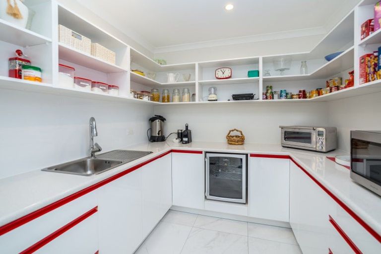 Photo of property in 2/53 Jellicoe Street, Greytown, 5712