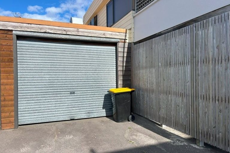 Photo of property in 2/68 Maunganui Road, Mount Maunganui, 3116
