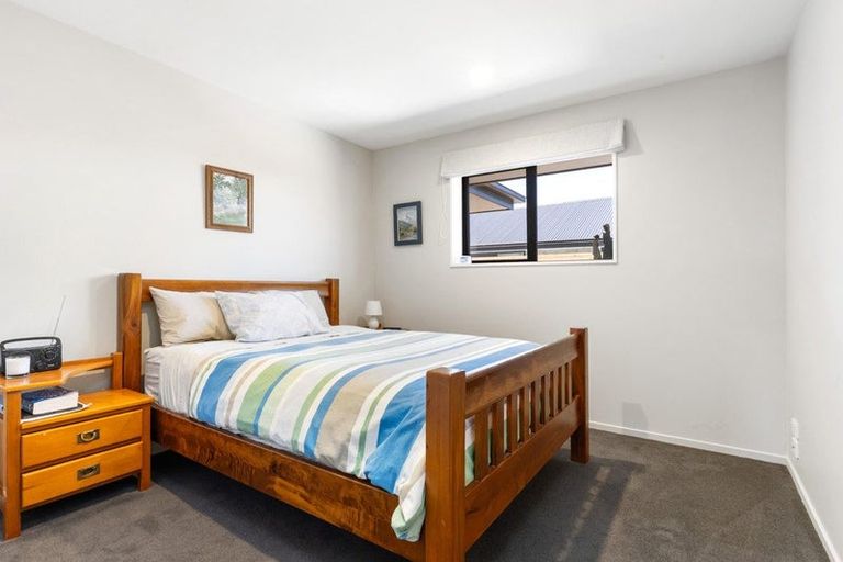 Photo of property in 9 Greenwood Place, Amberley, 7410