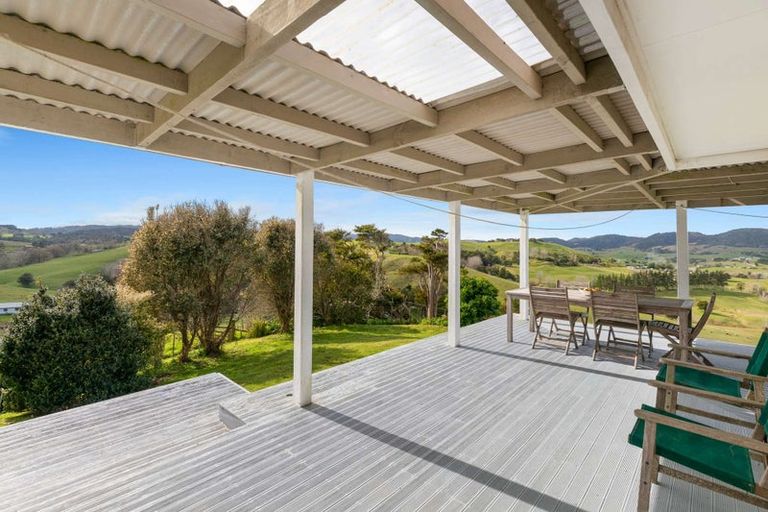 Photo of property in 24 Totara Rise, Maungaturoto, 0588