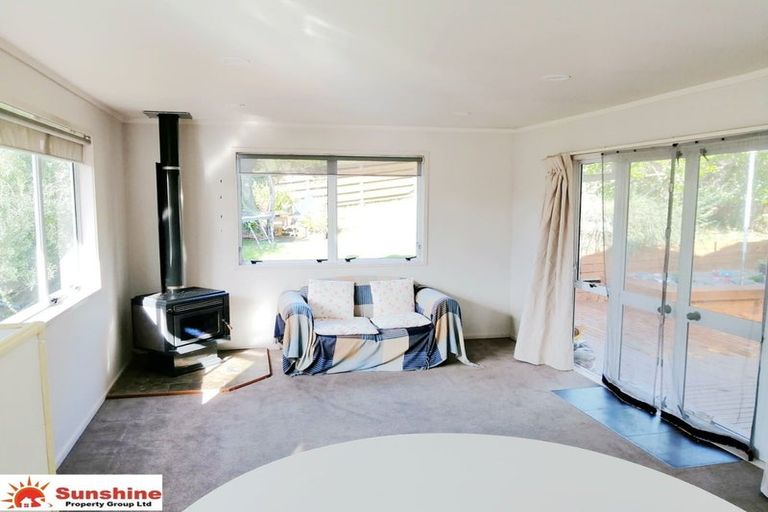 Photo of property in 29 Galaxy Drive, Mairangi Bay, Auckland, 0630
