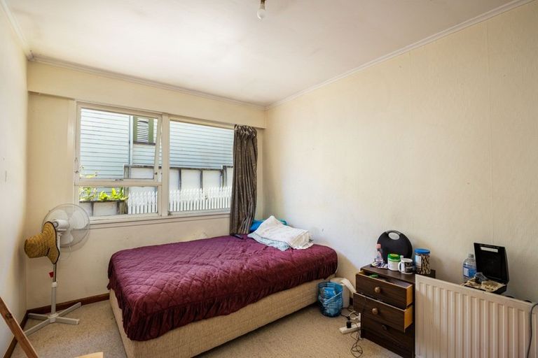 Photo of property in 115 Pendarves Street, New Plymouth, 4312