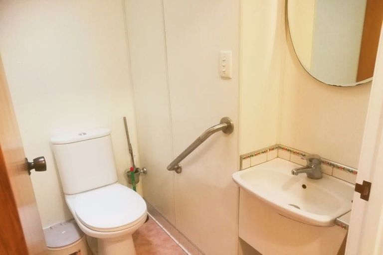 Photo of property in 1/21 Karaka Street, Takapuna, Auckland, 0622