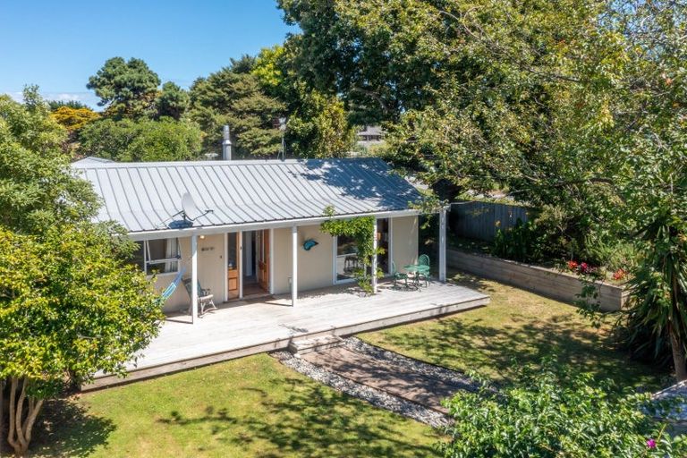 Photo of property in 29 Tui Road, Raumati Beach, Paraparaumu, 5032