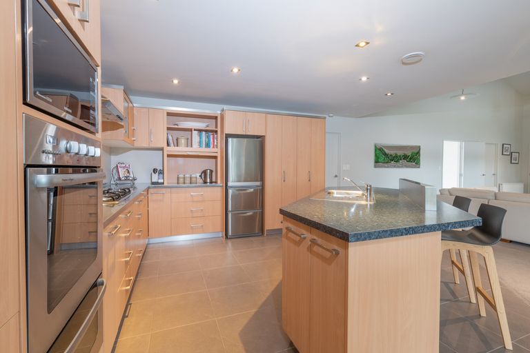 Photo of property in 169 Airport Road, Alexandra, 9391