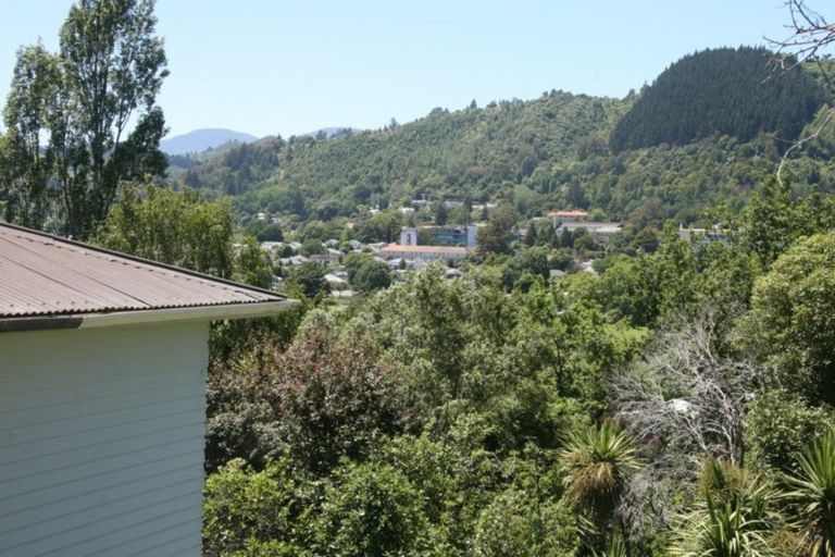 Photo of property in 235 Saint Vincent Street, Toi Toi, Nelson, 7010