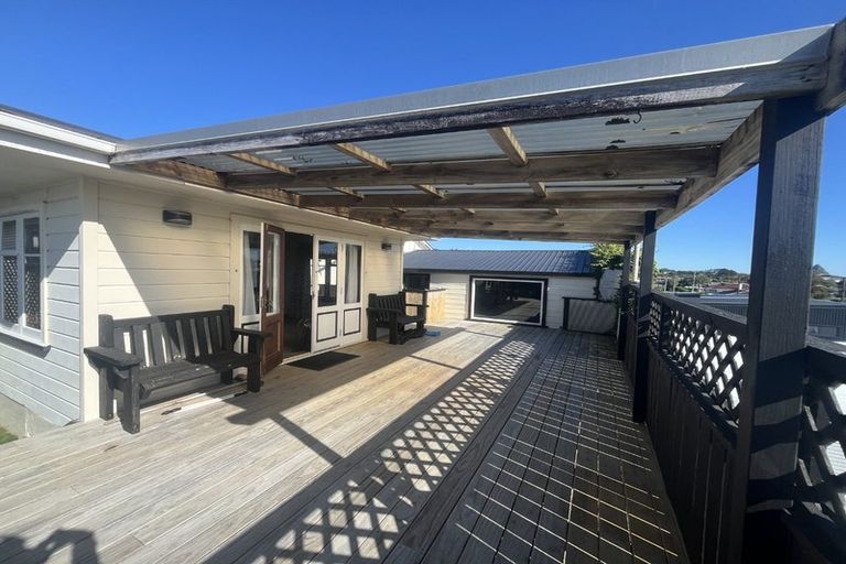 Photo of property in 228 Devon Street West, New Plymouth, 4310