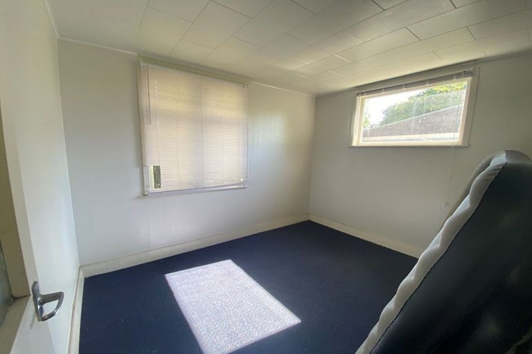 Photo of property in 165 Te Moana Road, Waikanae, 5036