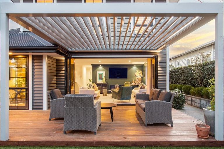 Photo of property in 186 Rossall Street, Merivale, Christchurch, 8014