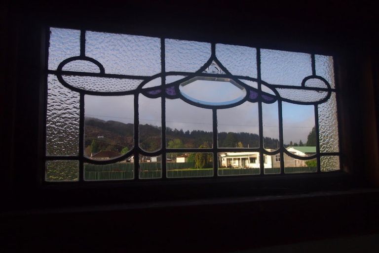 Photo of property in 4 Sinnamon Street, Reefton, 7830