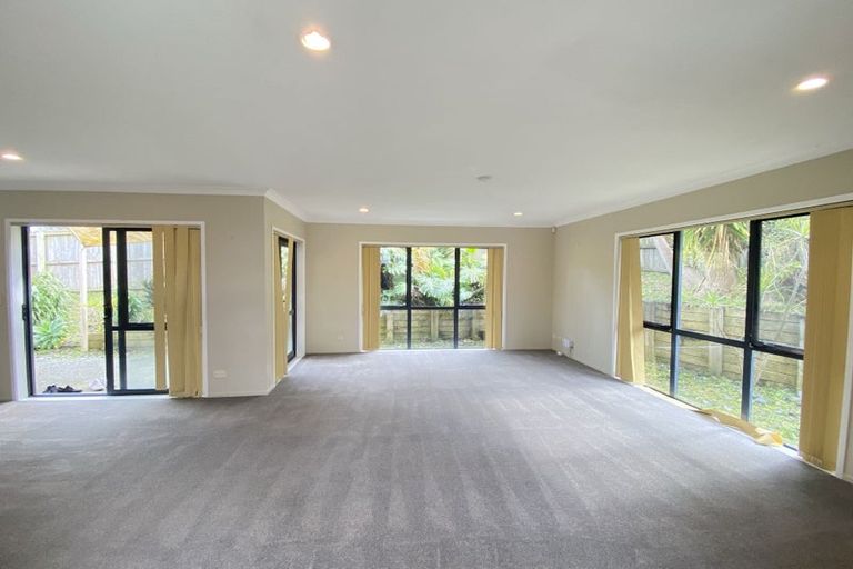 Photo of property in 9a Bond Crescent, Forrest Hill, Auckland, 0620