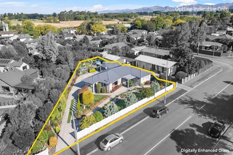 Photo of property in 150 Grimseys Road, Redwood, Christchurch, 8051