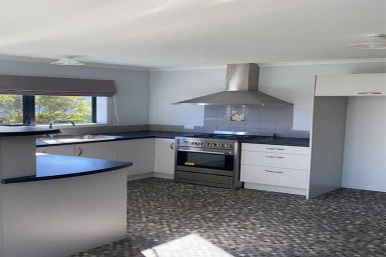 Photo of property in 56 Pebble Beach Boulevard, Te Kamo, Whangarei, 0112