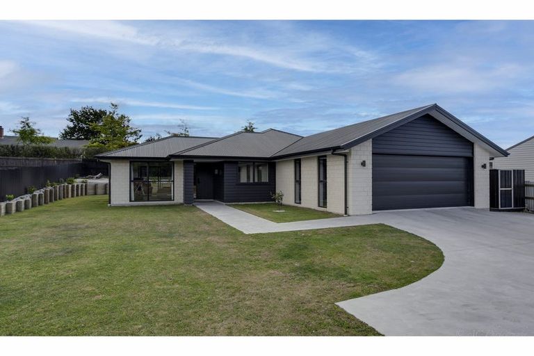 Photo of property in 2 Fisher Place, Glenwood, Timaru, 7910