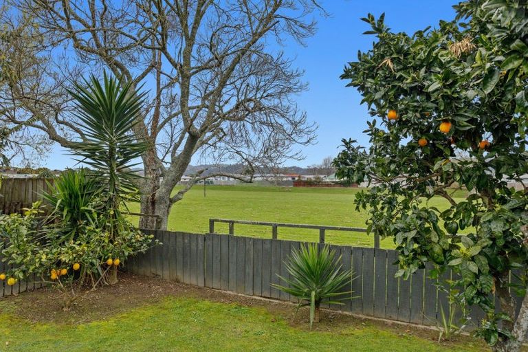 Photo of property in 52 Awatapu Drive, Whakatane, 3120