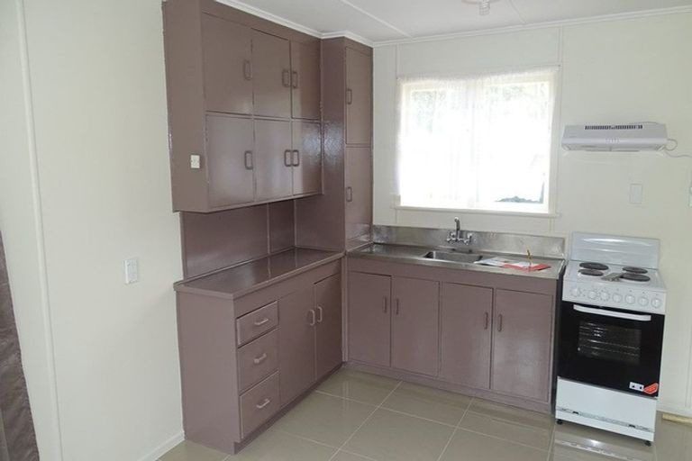 Photo of property in 36 Pah Road, Papatoetoe, Auckland, 2025