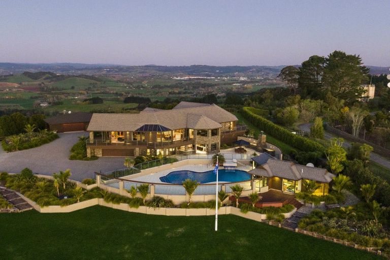 Photo of property in 477 Redoubt Road, Totara Park, Auckland, 2019