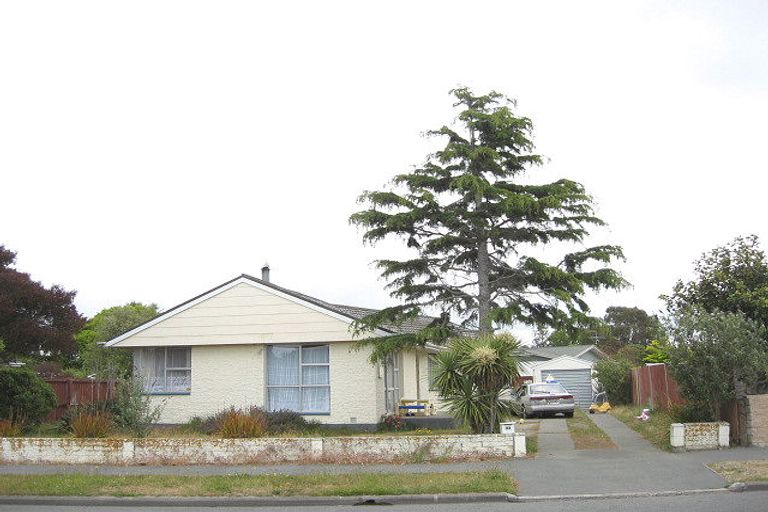 Photo of property in 43 Ashwood Street, Parklands, Christchurch, 8083