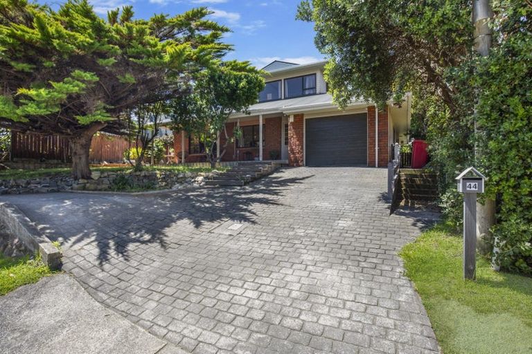 Photo of property in 44 Manly Street, Paraparaumu Beach, Paraparaumu, 5032