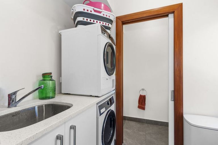 Photo of property in 643 Yaldhurst Road, Yaldhurst, Christchurch, 7676