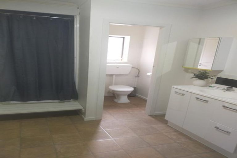 Photo of property in 91 Waikawa Road, Picton, 7220