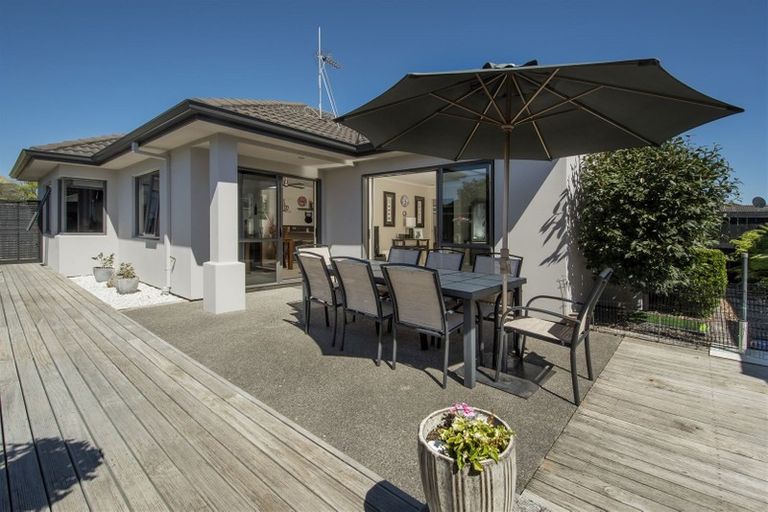 Photo of property in 53 Matene Place, Papamoa Beach, Papamoa, 3118