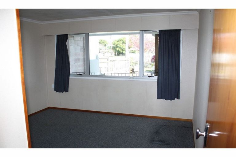 Photo of property in 2/114 Otaika Road, Raumanga, Whangarei, 0110