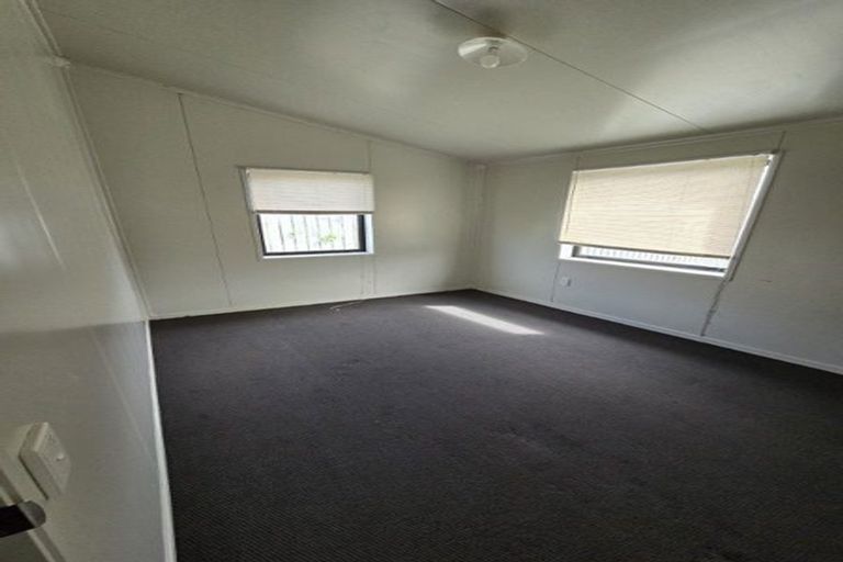 Photo of property in 32 Cheshire Street, Wilton, Wellington, 6012