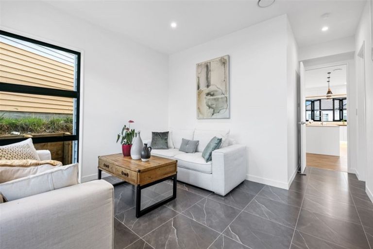 Photo of property in 9 Tiro Street, Flat Bush, Auckland, 2019