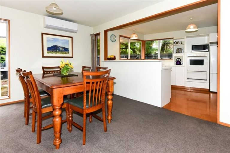 Photo of property in 12 Ilam Park Place, Ilam, Christchurch, 8041