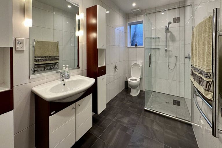 Photo of property in 21 Alleyne Court, Brown Owl, Upper Hutt, 5018