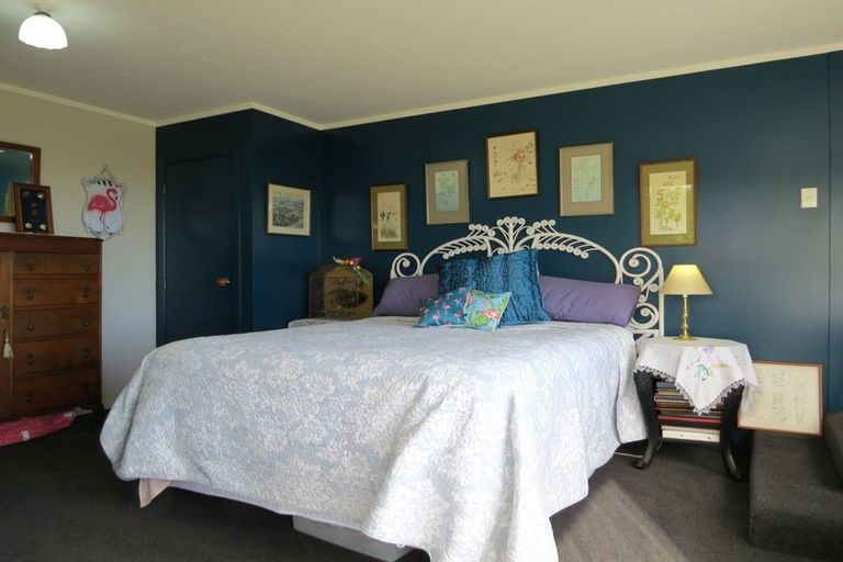 Photo of property in 15 Puriri Place, Tuateawa, Coromandel, 3583