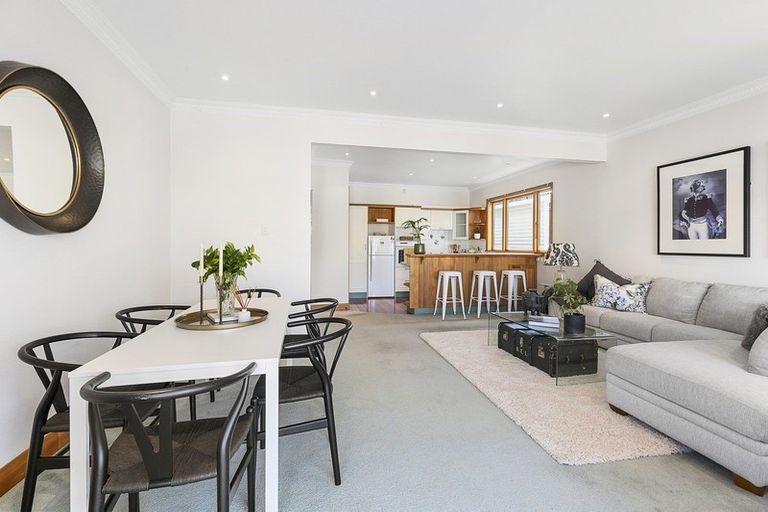 Photo of property in 8 Strathavon Road, Miramar, Wellington, 6022