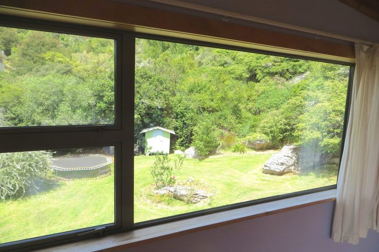 Photo of property in 15 Haile Lane, Pohara, Takaka, 7183