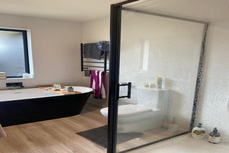 Photo of property in 326 Halswell Junction Road, Halswell, Christchurch, 8025