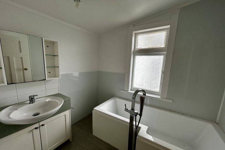 Photo of property in 76 Wellington Street, Hamilton East, Hamilton, 3216