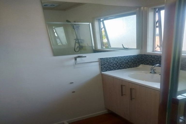 Photo of property in 9 Ariki Place, Red Hill, Papakura, 2110