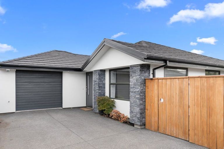 Photo of property in 40 Packard Crescent, Halswell, Christchurch, 8025