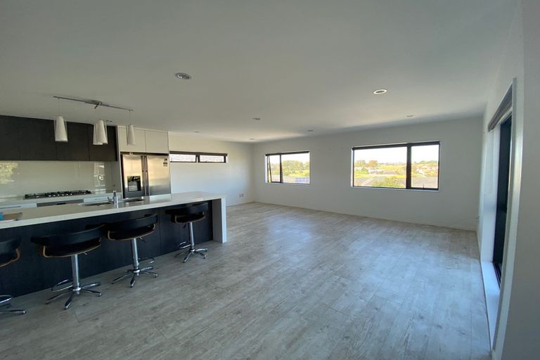 Photo of property in 249 Alec Craig Way, Gulf Harbour, Whangaparaoa, 0930