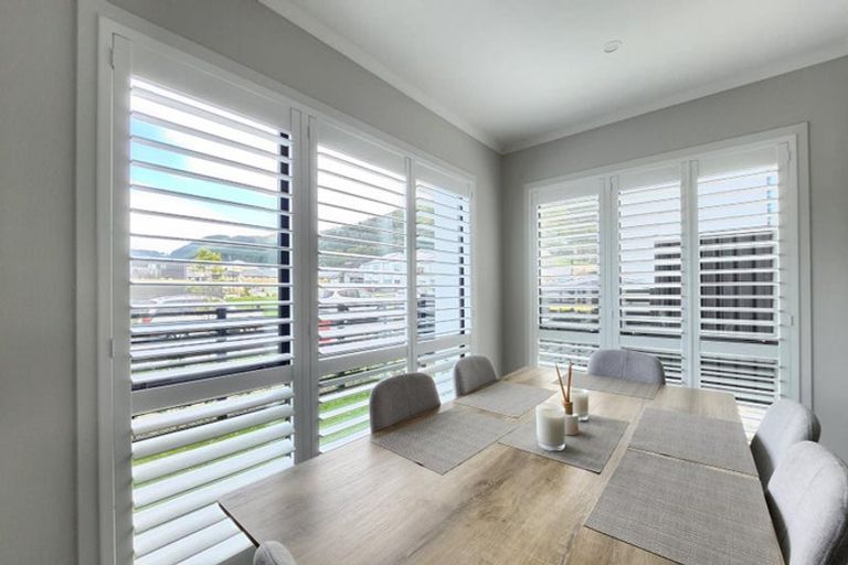 Photo of property in 24 Hokioi Drive, Kenepuru, Porirua, 5022