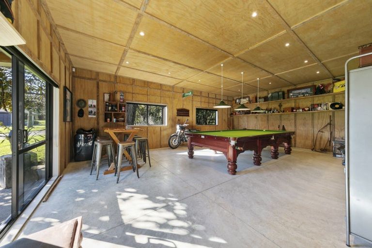 Photo of property in 195 Batty Road, Kingseat, Papakura, 2580