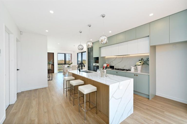 Photo of property in 67 Maungakaraka Road, Karaka, 2580